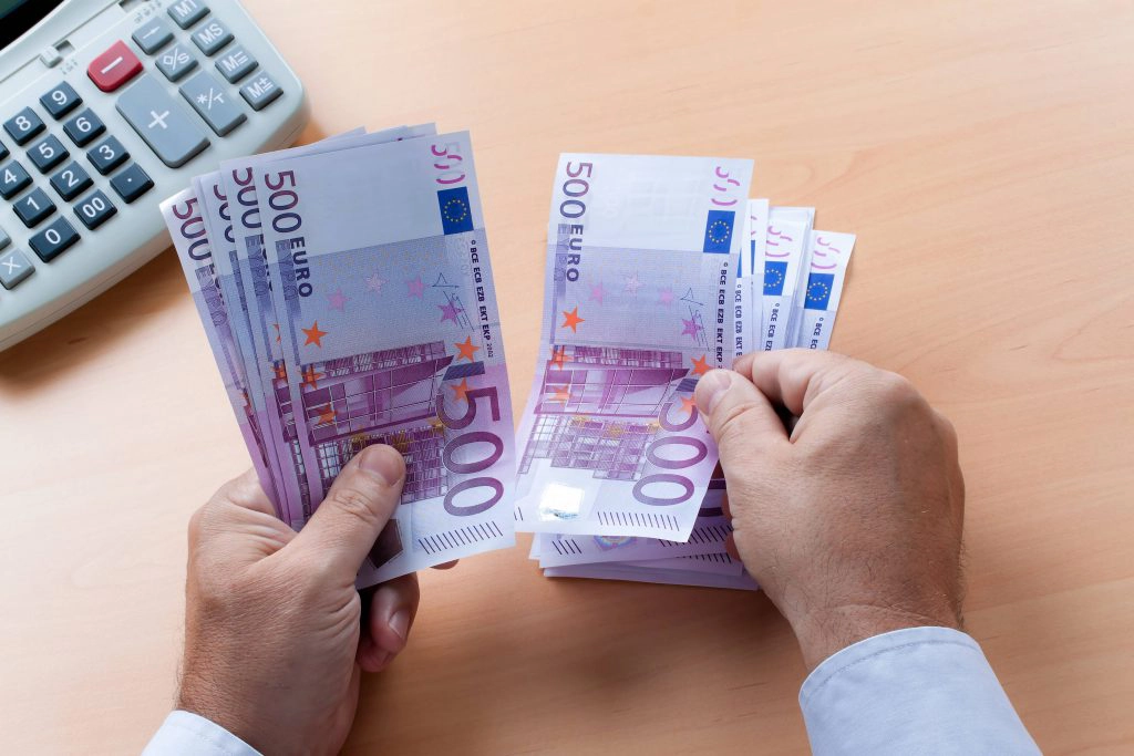 Mit dem Produktionsstopp des 500-Euro-Scheins soll Kriminalität eingedämmt werden