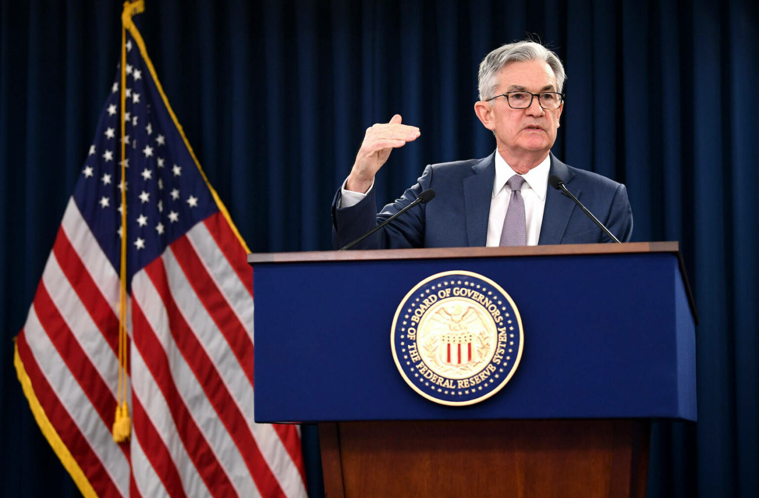 FED: Powell mehr Geld für staatliche Hilfen