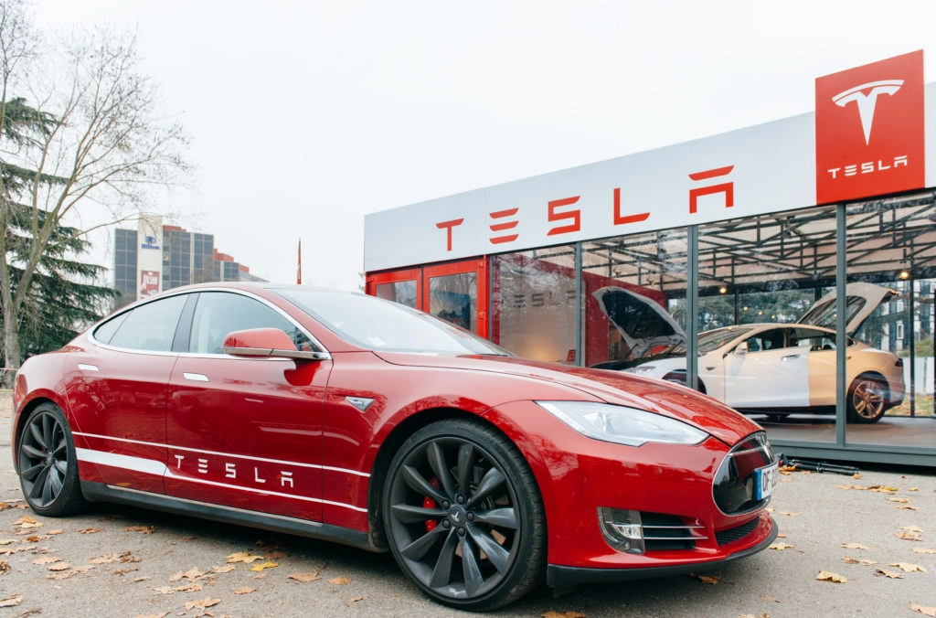 Tesla: Größter Kurseinbruch seit Börsengang