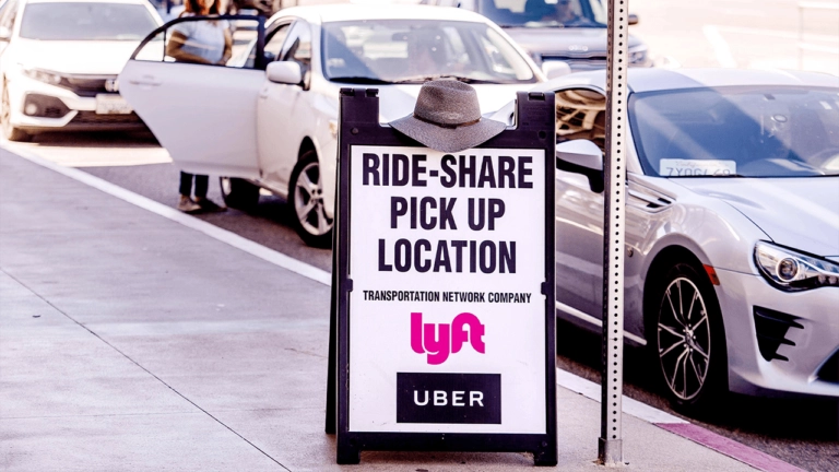 Lyft verkauft seine Sparte für autonomes Fahren an Toyota-Tochter