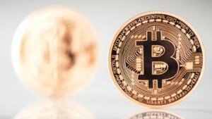 Bitcoin bricht erneut ein – kurzzeitig unter 18.000 Dollar