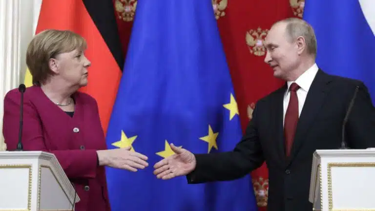 Wie Putins und Merkels Politik uns zum Verhängnis wurde Wie Putins und Merkels Politik uns zum Verhängnis wurde