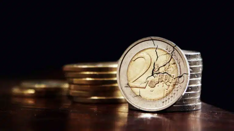 Krieg gegen das Bargeld