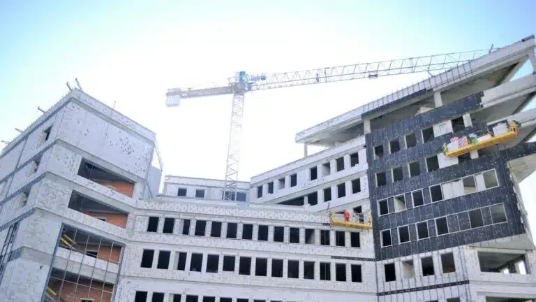 Baubranche: Immobilienentwickler kriegen Krise zu spüren Insolvenzen: Immobilienentwickler kriegen Krise zu spüren