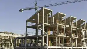 ifo Institut: Wohnungsbau kämpft mit Stornierungen