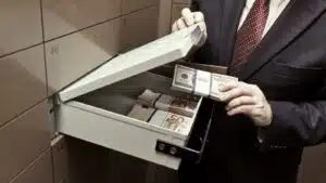 Rekordzahl: Deutsche besitzen 7.716 Milliarden Euro