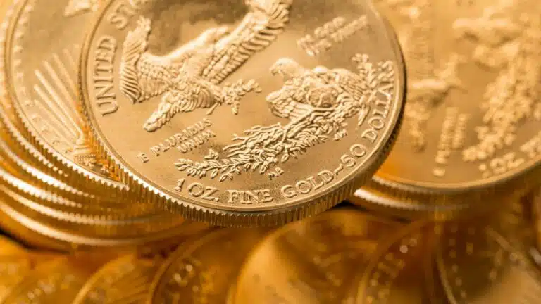 Rekordhoch: Anleger veräußern ihren Goldbestand Rekordhoch: Anleger veräußern ihren Goldbestand