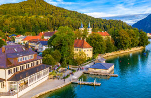 Immobilien: Metropolen und Alpenrand bleiben Millionären vorbehalten