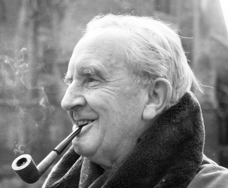 Seltene Erstausgabe von "Der Hobbit" für 49.000 Euro versteigert