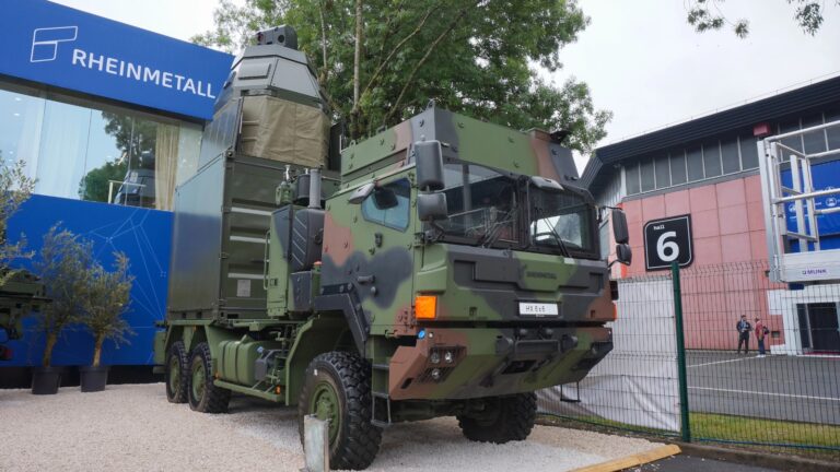 Aufrüstung treibt Immobilienboom: Preisaufschläge bis zu 30 Prozent bei speziellen Flächen