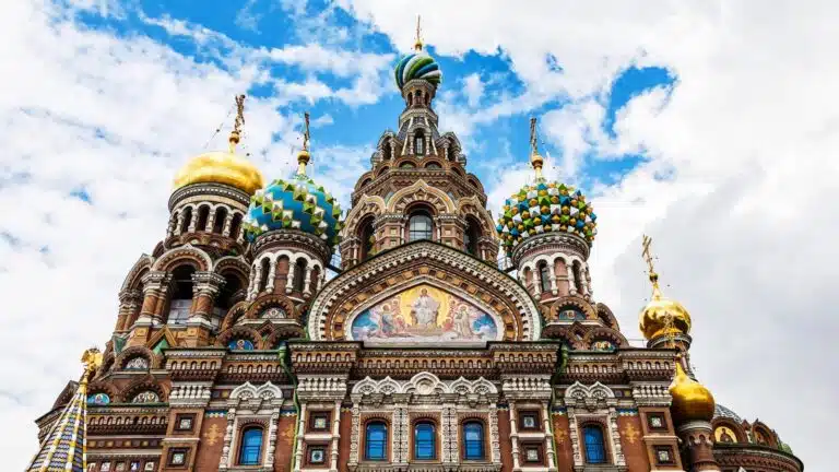 Russland beginnt mit physischen Goldverkäufen zur Haushaltsfinanzierung